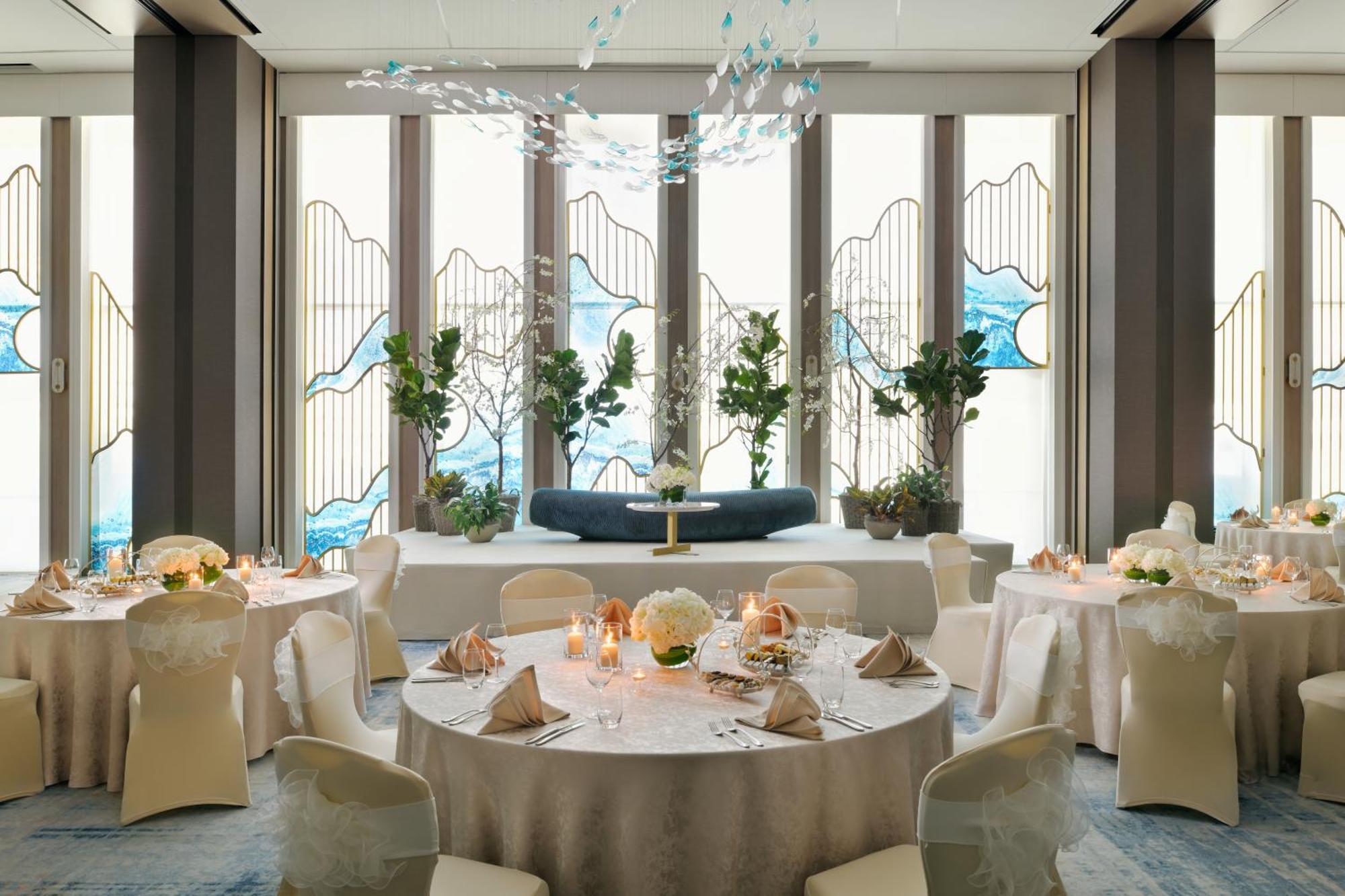 Moevenpick Hotel Tahlia Jeddah Exterior photo The Wedding Hall